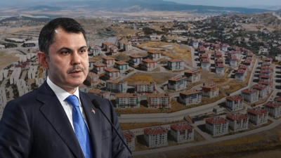 Bakan Kurum, depremzede ailenin bayram sevincini paylaştı