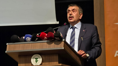 Bakan Tekin'den CHP'ye yönelik ilginç yorum: "İmamoğlu-Özel ilişkisi Tosun Paşa filmini hatırlatıyor"