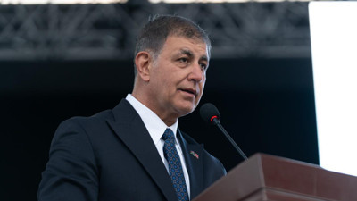Cemil Tugay'dan CHP'den ayrılık sonrası ilk açıklama: Yeni parti iddialarına yanıt