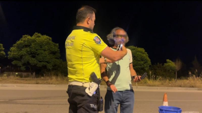 Burdur'da polise selam vermek için duran sürücü 3,28 promil alkollü çıktı