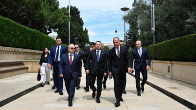 Bakan Gürlek, Azerbaycan Cumhurbaşkanı ile görüştü