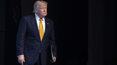 ABD Başkanı Trump: "Suriye'yi terör listesinden çıkaracağım"