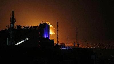 İran: Bölgedeki "düşman üslerine" geniş çaplı saldırılar başlatıldı