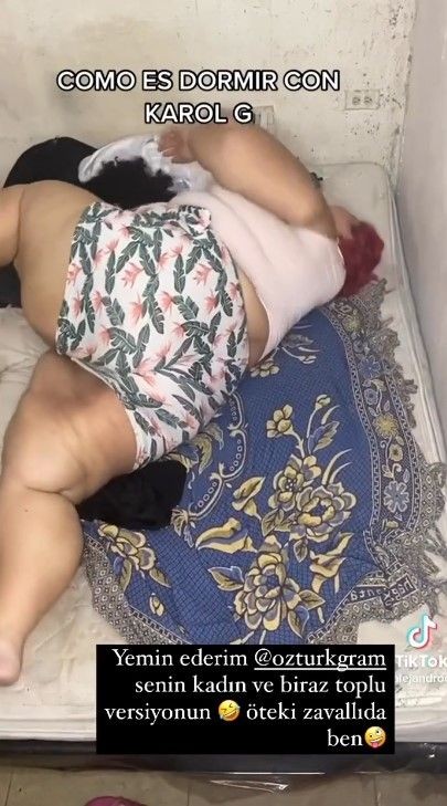 Ebru Şancı kocası Alparaslan Öztürk'ün yatak halini paylaştı - Resim: 11