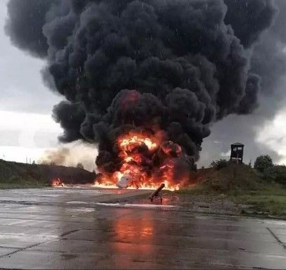 Dünya şaşkınlıkla izliyor! Rus stratejik bombardıman uçağı Tu-22 vuruldu - Resim: 7