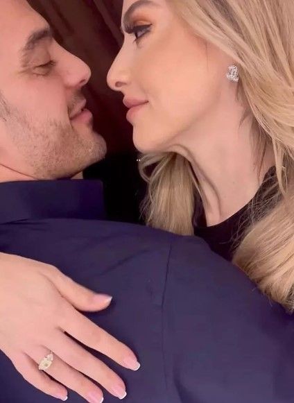 Hadise Mehmet Dinçerler ile biten evliliğinin ardından ilk kez konuştu! Hadise ve Mehmet Dinçerler'in 5 aylık evlilikleri neden bitti? Dinçerler'e gönderme - Resim: 1