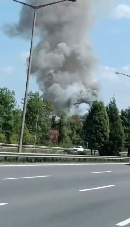 Sakarya'da makarna fabrikasında patlama! 2'si ağır 21 işçi yaralandı - Resim: 3