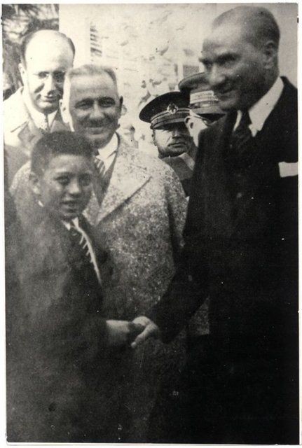 23 Nisan Ulusal Egemenlik ve Çocuk Bayramı'nda çocuklarla Atatürk! - Resim: 30