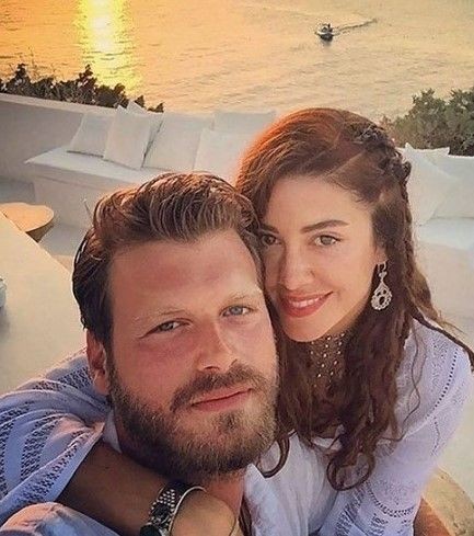 Kıvanç Tatlıtuğ'dan gündem olan paylaşım! Kucağında poz verdiği kareyi paylaştı! Bebek Kurt Efe mi? - Resim: 9
