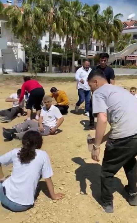 Antalya'da bayram günü korkunç kaza! Çok sayıda yaralı var - Resim: 3