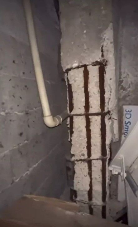 Görüntüler Küçükyalı'dan... Tuttuğu kolon eline kaldı! Sosyal medya bunu konuşuyor: Böyle bir binada oturuyoruz, bizim tabutumuz - Resim: 5