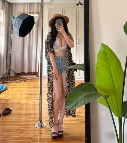 Annesine 'Dul ve özgür bir kadın' diye Onlyfans hesabı açıp müstehcen platforma ekledi... Tepki çeken Türk kızından skandal açıklama - Resim: 3