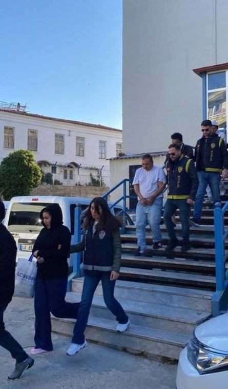 Muğla'da fuhuş çetesine operasyon! 17 yabancı kadın kurtarıldı - Resim: 8