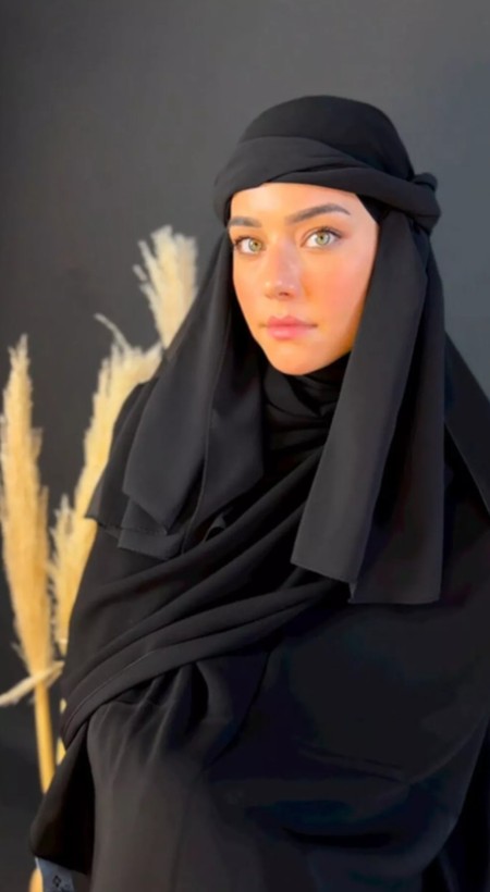 Survivor yarışmasıyla tanınan Aycan Yanaç tesettüre girdi! Fotoğrafa binlerce beğeni geldi - Resim: 8