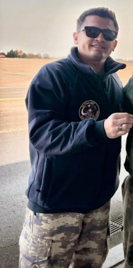 Düşen kargo uçağında kahreden tesadüf, çocukluk arkadaşıyla aynı gün şehit düştü - Resim : 2