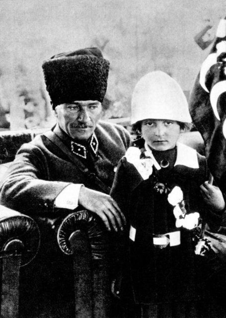 23 Nisan Ulusal Egemenlik ve Çocuk Bayramı'nda çocuklarla Atatürk! - Resim: 32