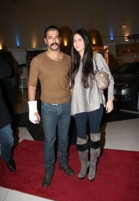 Kıvanç Tatlıtuğ'u, Serenay Sarıkaya'dan kıskanan Başak Dizer sette kriz çıkardı - Resim: 10
