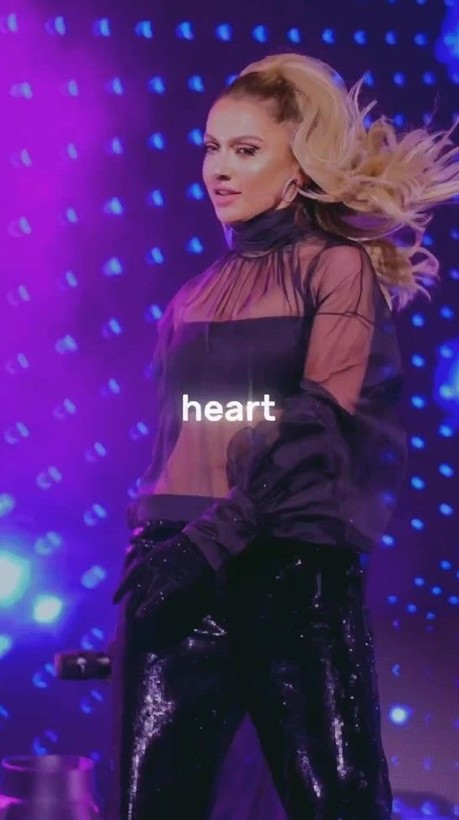 Hadise'den yeni paylaşım: Söz veriyorum 2023 daha güzel olacak - Resim: 16