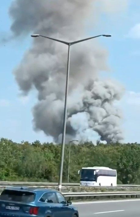 Sakarya'da makarna fabrikasında patlama! 2'si ağır 21 işçi yaralandı - Resim: 1