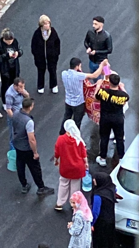 Ankara'da tüyler ürperten vahşet! Arkadaşlık teklifini kabul etmeyen iş arkadaşına kezzap attı! Kadının çığlıkları yürek yaktı - Resim: 7