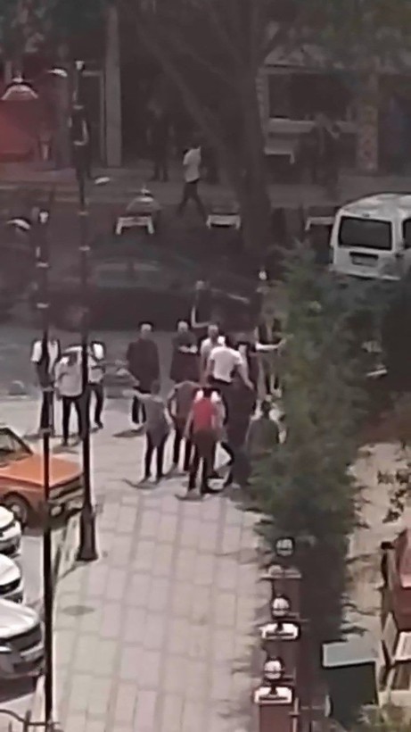 Son dakika... Büyükçekmece Adliyesi önünde silahlı çatışma çıktı! - Resim: 7