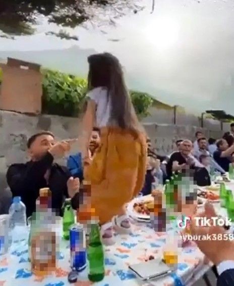Sosyal medya Kayseri'den gelen görüntülerle ayağa kalktı! Küçük kızı alkol masasına çıkarıp oynattılar! Rezalete açıklama geldi - Resim: 8