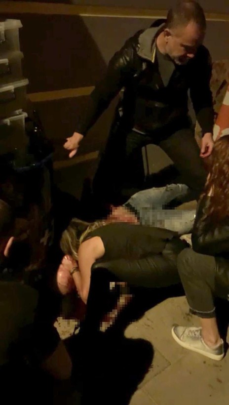 Ankara'nın Çankaya ilçesinde 'istek parça' nedeniyle öldürülen şarkıcı Onur Şener'in yaralı haldeki görüntüleri dava dosyasına girdi - Resim: 6