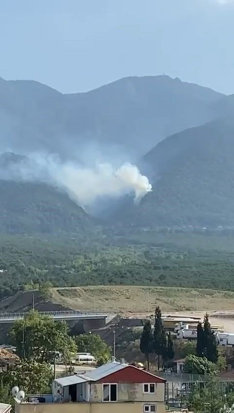 Bursa'nın Uludağ eteklerinde çıkan yangın kontrol altına alındı - Resim: 2