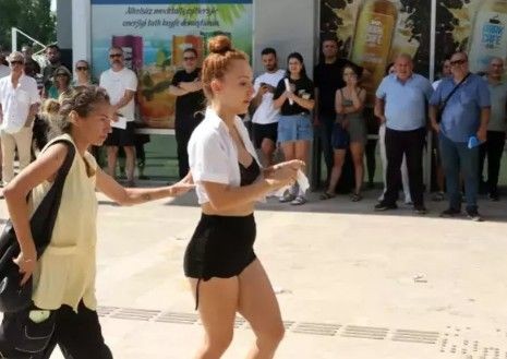 Sınava sütyen şortla gelen kız konuştu - Resim: 9
