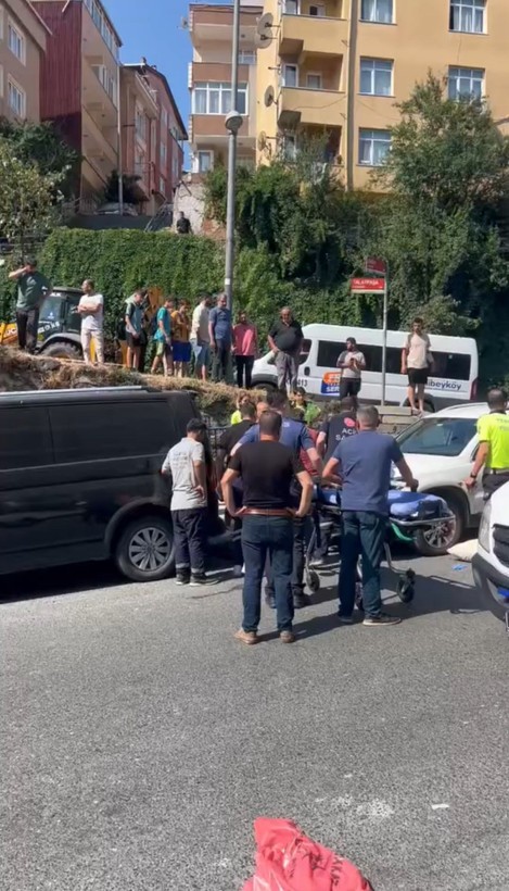 İstanbul'da feci kaza: Kalp krizi geçiren sürücü öldü, çarptığı kadının bacağı koptu - Resim: 3