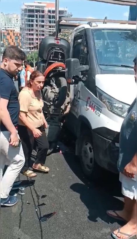 İstanbul'da feci kaza: Kalp krizi geçiren sürücü öldü, çarptığı kadının bacağı koptu - Resim: 12