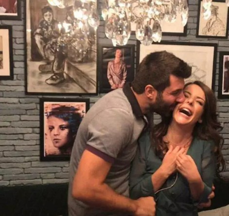 "Var Mısın Yok Musun?" yarışmasıyla ünlenen Nursel Ergin Murat Akyer ile olan evliliğini bitirdi! Engin boşandıklarını bakın nasıl duyurdu - Resim: 8