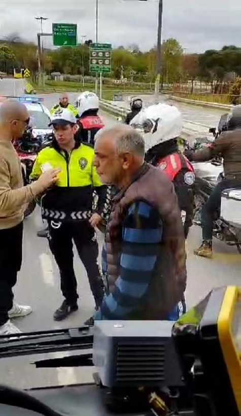 Üsküdar'da tansiyonlar yükseldi! Gözü dönen adam otobüsün önünü kesti, sebebi 'pes' dedirtti! - Resim: 3