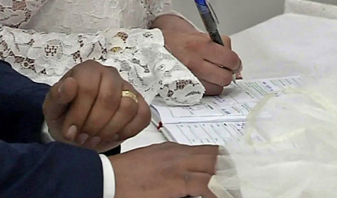 Beş ev kadınından biri, 18 yaşından önce evlendirildi