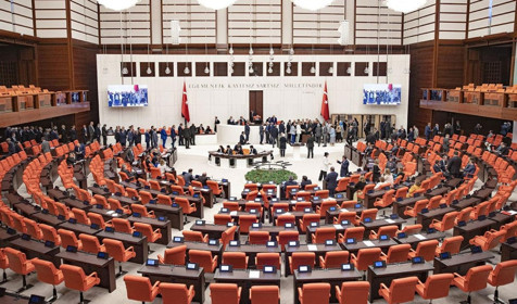 TBMM'ye 34 yeni dokunulmazlık dosyası sevk edildi! Aralarında Ümit Özdağ da var