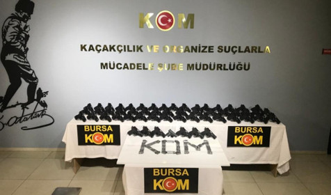 Bursa'da ruhsatsız silah operasyonu! Onlarca tabanca yüzlerce mühimmat ele geçirildi