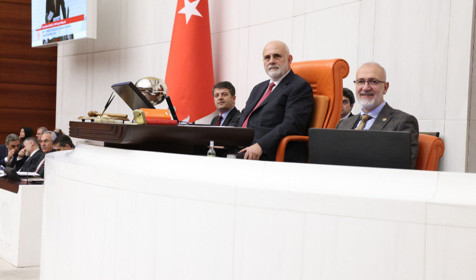 TBMM'de bütçe görüşmelerinde rekor kırıldı! Süreyya Sadi Bilgiç ihtiyaç molası bile vermeden 9 saat 44 dakika yönetti