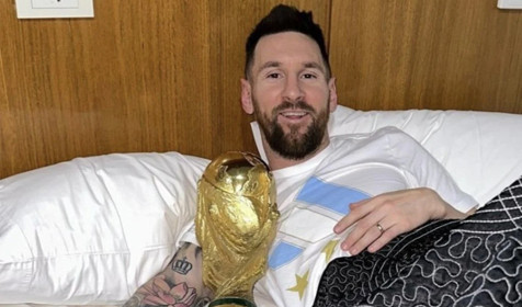  Lionel Messi Dünya Kupası'yla uyudu