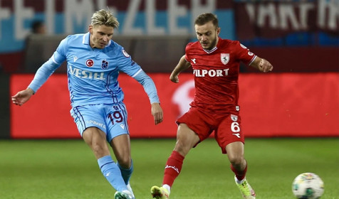 Trabzonspor, Samsunspor'u 3-0 yenerek son 16 turuna geçti