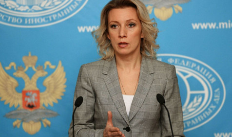 Rusya Dışişleri Bakanlığı Sözcüsü Maria Zaharova'dan skandal hareket! Ukrayna Devlet Başkanı Zelenskiy’e açıkça küfür etti