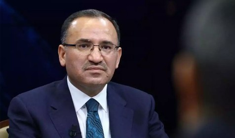  Bekir Bozdağ'dan başörtüsü teklifine ilişkin açıklama