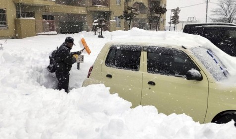 3 büyük ülkede kar fırtınası yüzünden onlarca ölü ve yaralı var, hayat durma noktasında