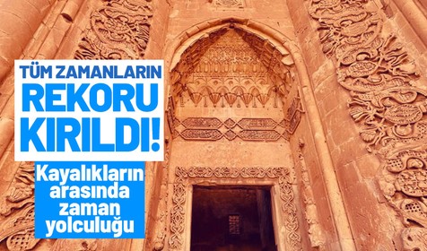 Bütün zamanların rekoru kırıldı! Kayalıklar arasındaki Osmanlı sarayına yoğun ilgi