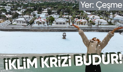İzmir'in Çeşme ilçesinde Nisan ayında şaşırtan görüntü: Dolunun etkili olduğu yerde plajlar beyaza büründü