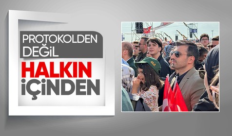 Selçuk Bayraktar mitinge halkın arasından katıldı