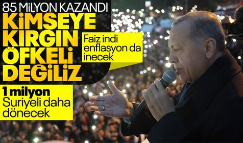 SON DAKİKA! Cumhurbaşkanı Erdoğan Külliye'de balkon konuşması yaptı! Kimseye kırgın kızgın öfkeli değiliz
