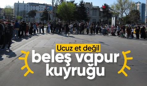 İstanbul'da Adalar'a gitmek isteyenler iskelelerde uzun kuyruklar oluşturdu