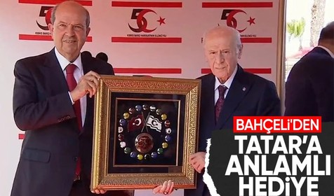 MHP Genel Başkanı Devlet Bahçeli'den KKTC Cumhurbaşkanı Ersin Tatar'a hediye
