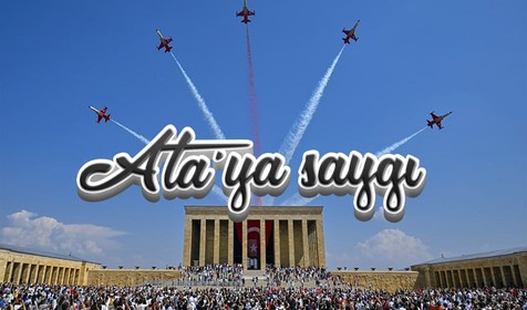 Türk Yıldızları'ndan Anıtkabir'de Ata'ya saygı uçuşu