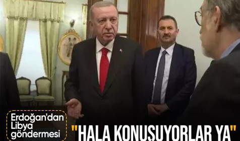 Atatürk'ün fotoğrafını inceleyen Erdoğan'dan Bardakçı'ya: "Hala konuşuyorlar ya!"